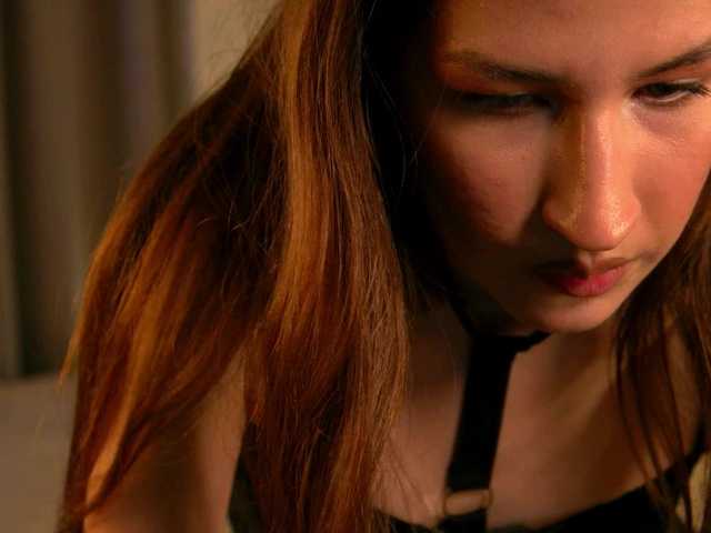 SarahRude live webcam show