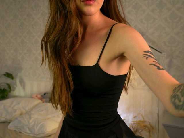 SarahRude live cam on BongaCams