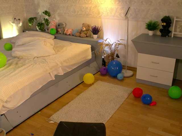 SarahRude live cam on BongaCams