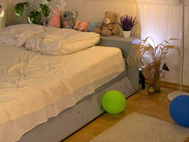 SarahRude live cam on BongaCams