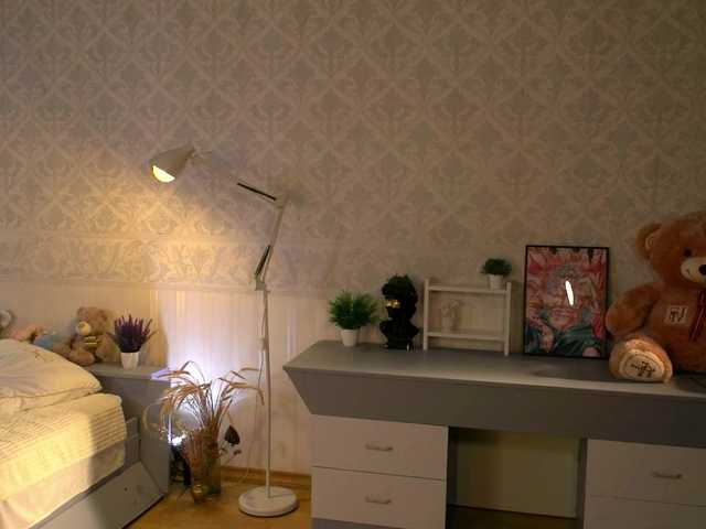 SarahRude live cam on BongaCams