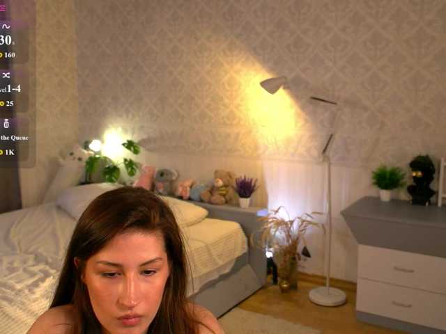 SarahRude live cam on BongaCams