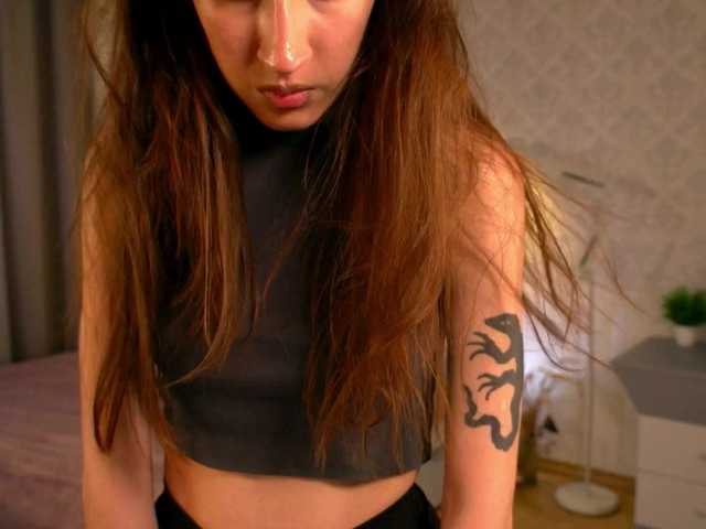 SarahRude live cam on BongaCams