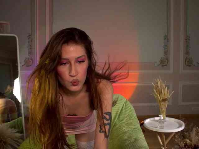 SarahRude webcam