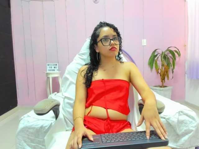 bellabonnie live cam on BongaCams
