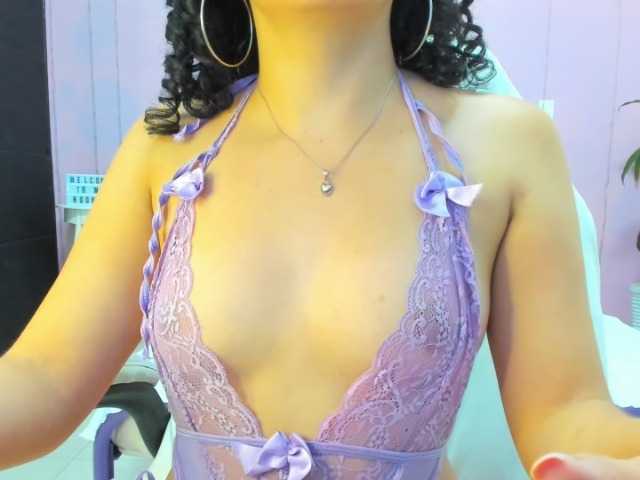 bellabonnie live cam on BongaCams