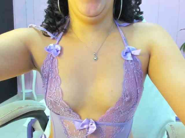 bellabonnie webcam