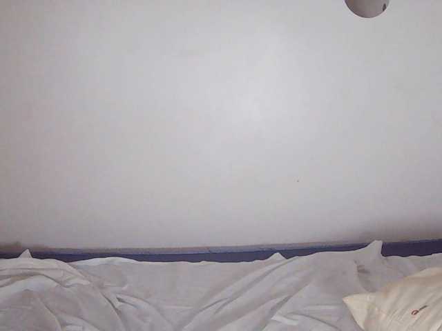 Goldenhour-diva live cam on BongaCams