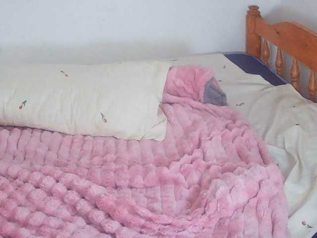 Goldenhour-diva live cam on BongaCams