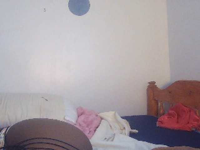 Goldenhour-diva live cam on BongaCams