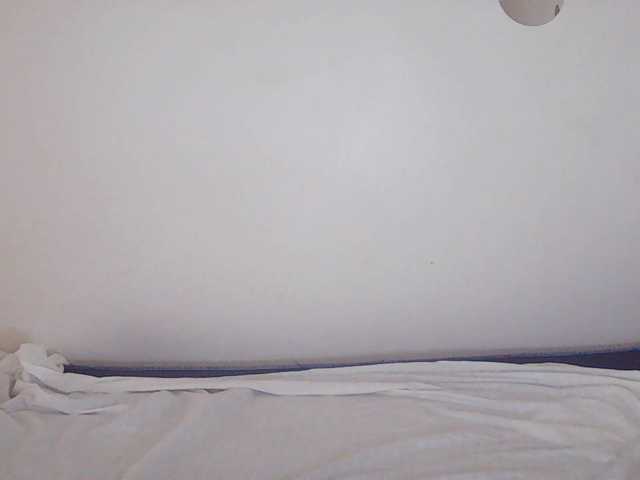 Goldenhour-diva live cam on BongaCams