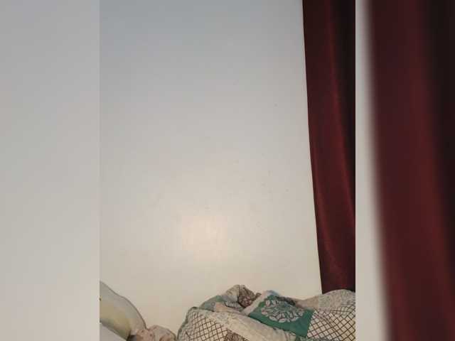 Goldenhour-diva live cam on BongaCams