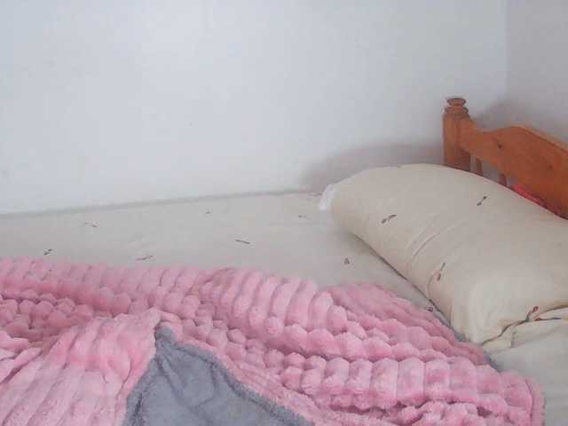 Goldenhour-diva live cam on BongaCams