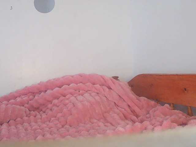 Goldenhour-diva live cam on BongaCams