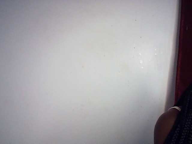 Goldenhour-diva live cam on BongaCams