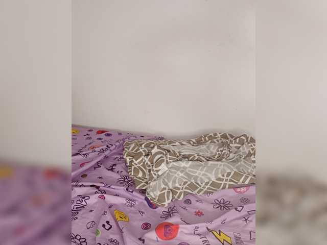 Goldenhour-diva live cam on BongaCams