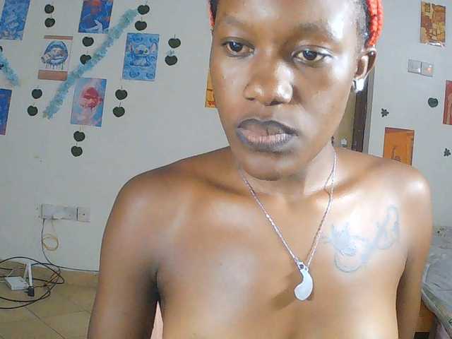 Goldenhour-diva live cam on BongaCams