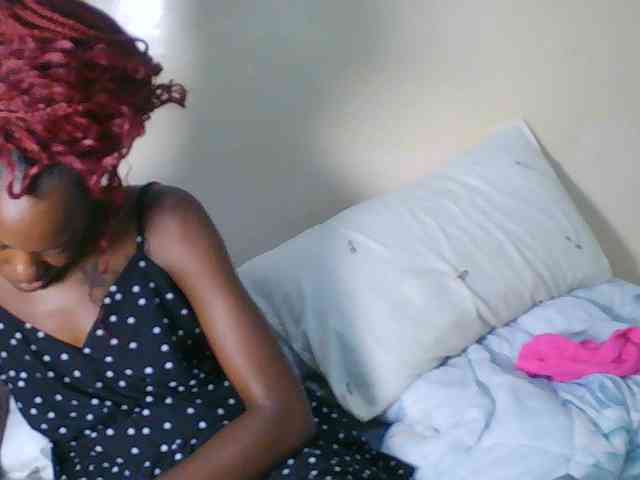 Goldenhour-diva webcam