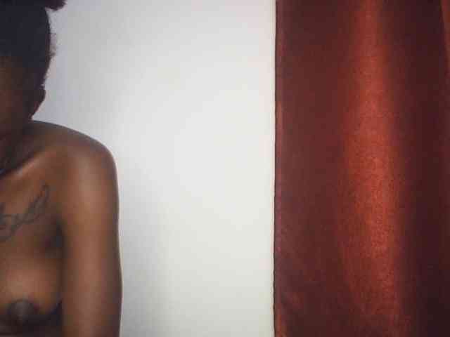 Goldenhour-diva webcam