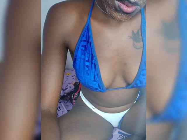 Goldenhour-diva webcam