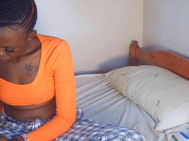 Goldenhour-diva webcam