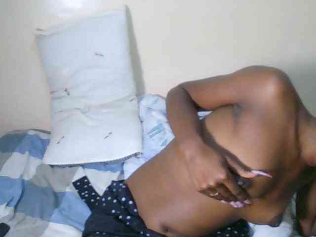 Goldenhour-diva webcam