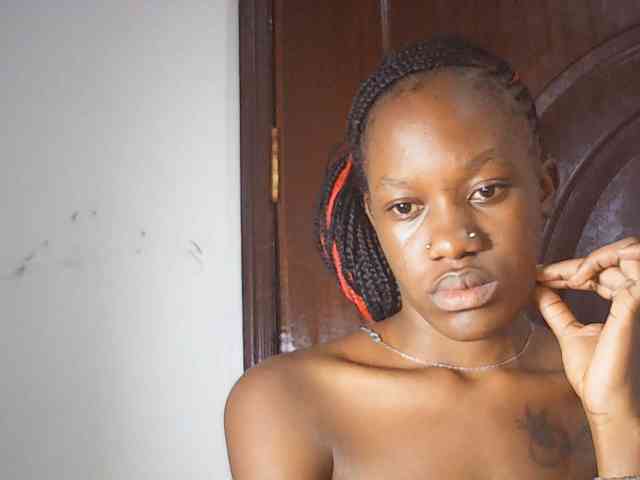 Goldenhour-diva webcam
