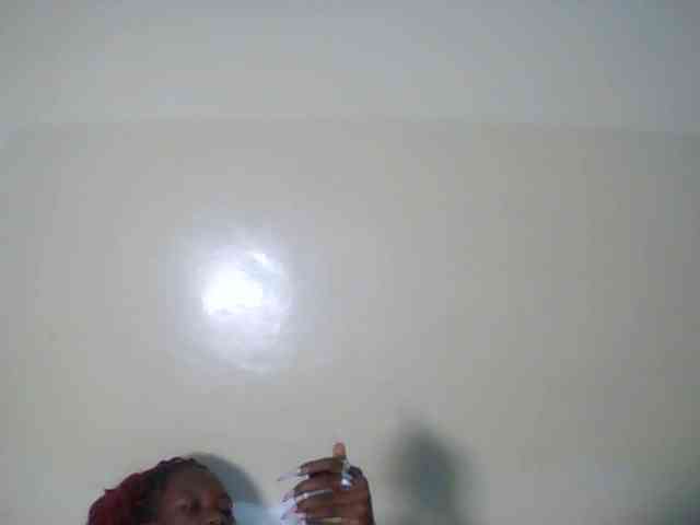 Goldenhour-diva webcam