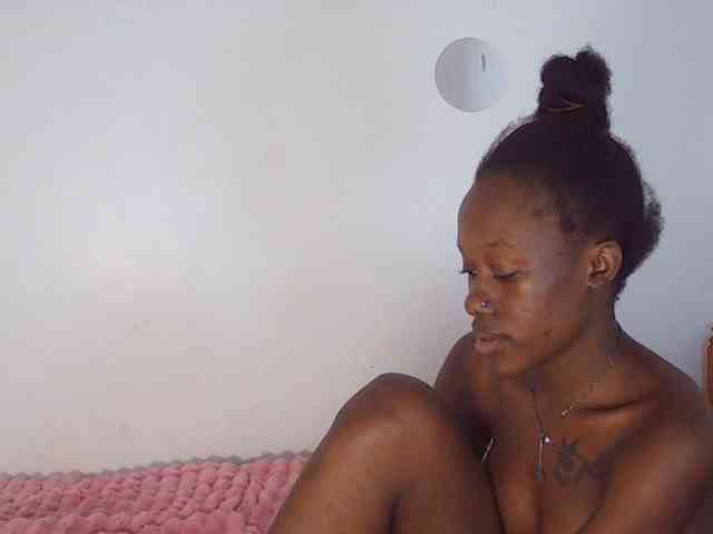 Goldenhour-diva webcam