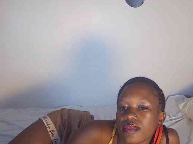 Goldenhour-diva webcam