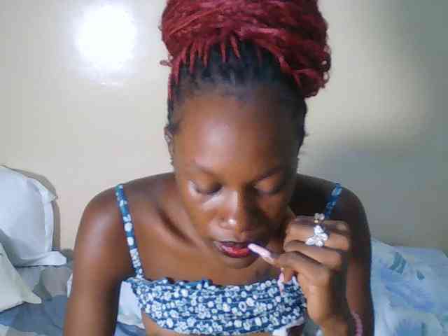 Goldenhour-diva webcam