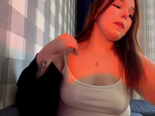 AsyaAlia live cam on BongaCams