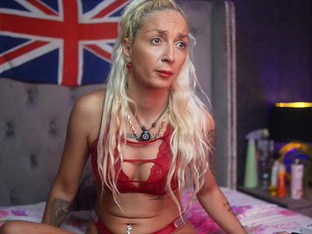 DonnaDubai live webcam show