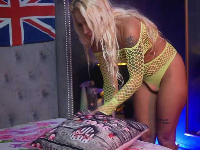 DonnaDubai live webcam show