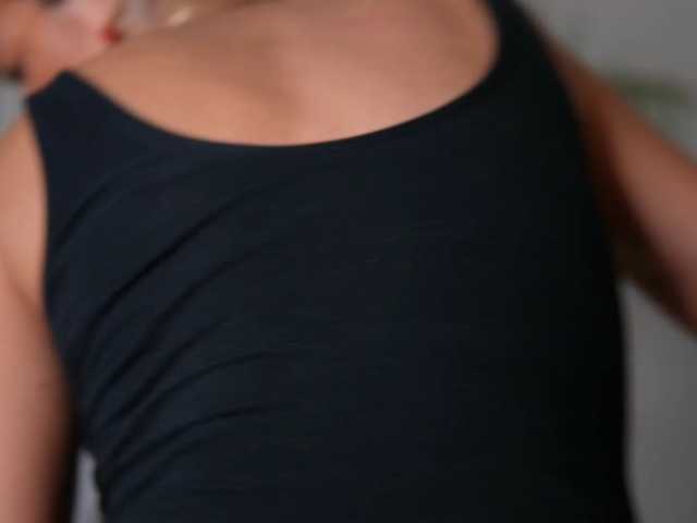 DonnaDubai live cam on BongaCams