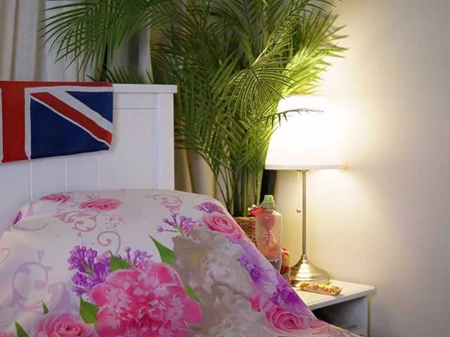 DonnaDubai live cam on BongaCams