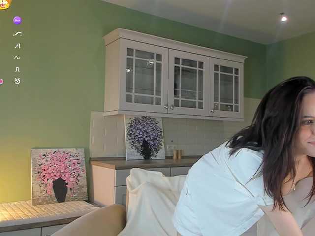 KianaBrown live cam on BongaCams