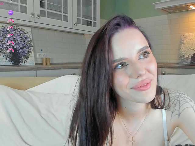 KianaBrown live cam on BongaCams