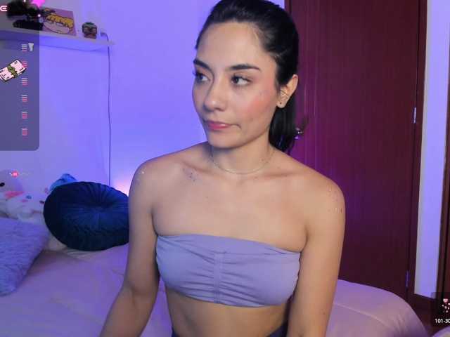 Alis-z live cam on BongaCams