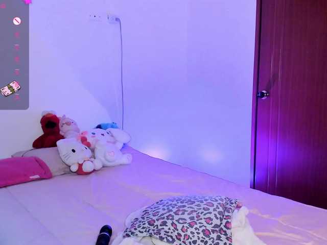 Alis-z live cam on BongaCams