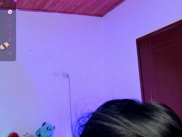 Alis-z live cam on BongaCams