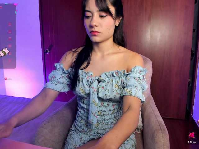 Alis-z live cam on BongaCams