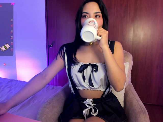 Alis-z — live female cam