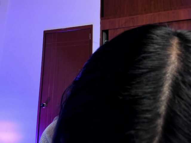 Alis-z live cam on BongaCams