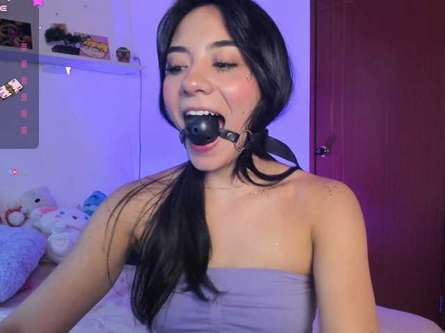 Alis-z live cam on BongaCams