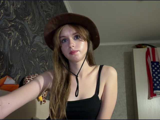 ekatela live cam on BongaCams