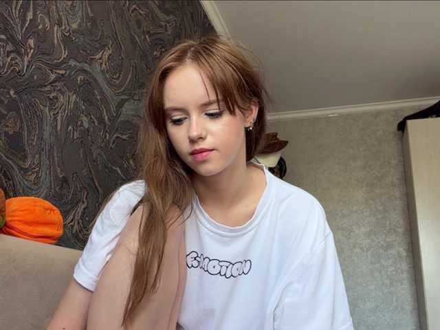 ekatela live cam on BongaCams