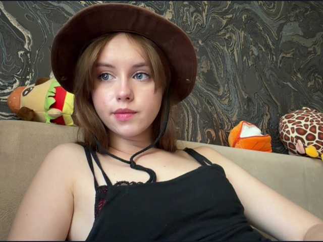 ekatela live cam on BongaCams