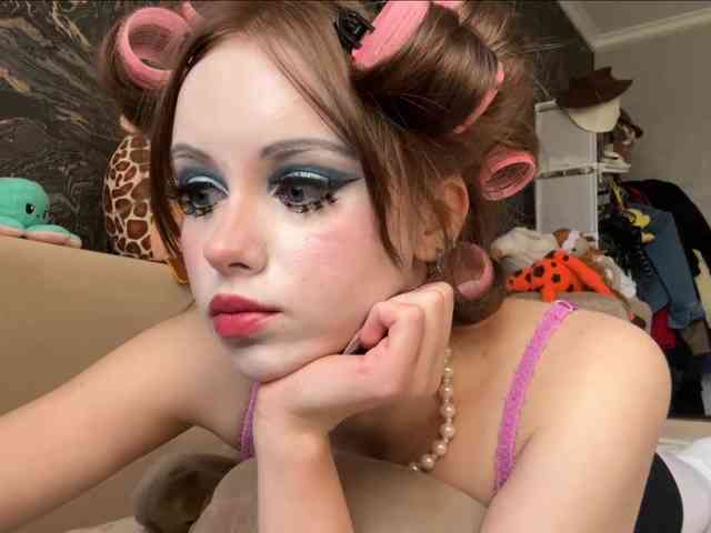ekatela Sex Cam Show