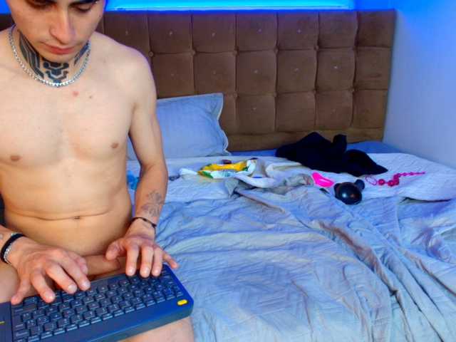 HiiddenDesire live cam on BongaCams